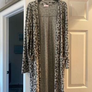 Pink Lily Leopard Sweater